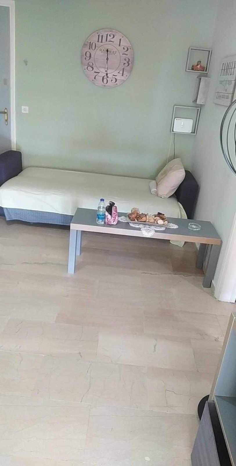 Comfortable Beachfront Apartment ルートラキ エクステリア 写真