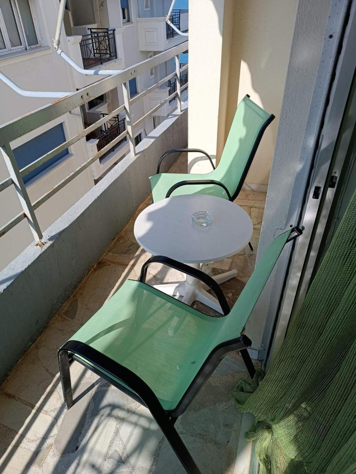 Comfortable Beachfront Apartment ルートラキ エクステリア 写真
